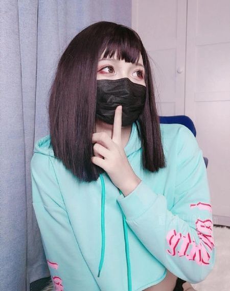欧美妆容的眼影_剧情片在线播放