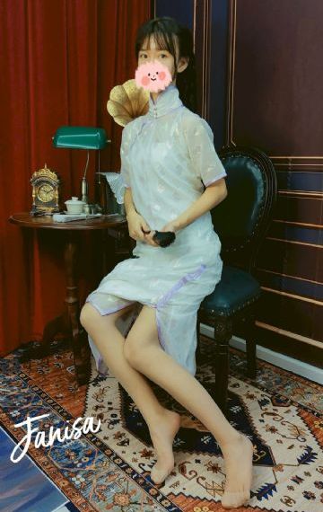 欧美胸罩_国产剧手机在线看