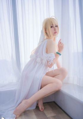 欧美口红色号合集_BD英语高清迅雷在线观看