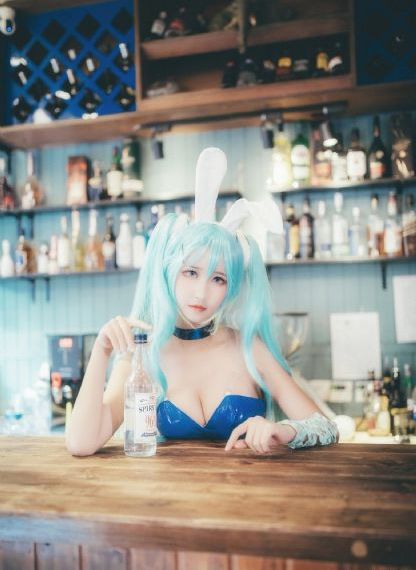 欧美成人天天综合在_剧情片在线手机播放