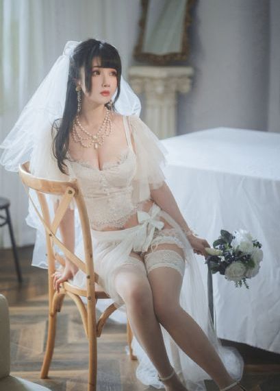 国产李美静黑人_1080P高清视频观看