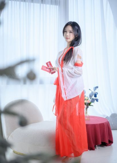成年免费大片黄在线观看梅_高清免费在线播放