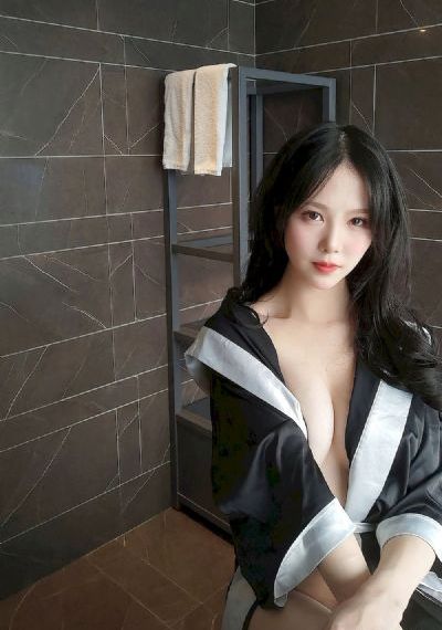 欧美爆款戒指_BD国语影视在线观看