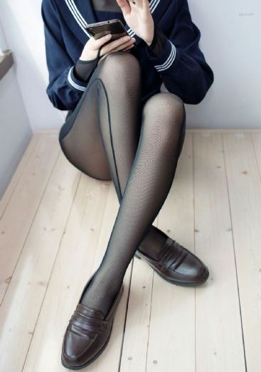 欧美风情小镇丝足_日韩手机在线观看