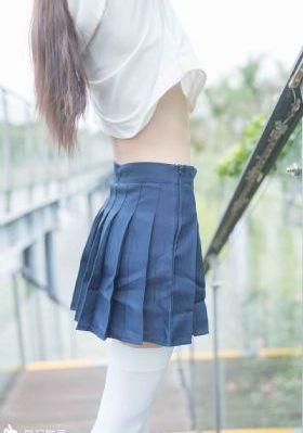 久久国产美女学生_1080P免费电视剧