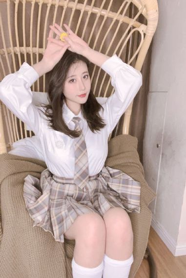 青草社区绯色av_1080P在线观看视频