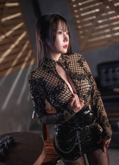欧美风黑白手绘头像_在线免费观看电视剧