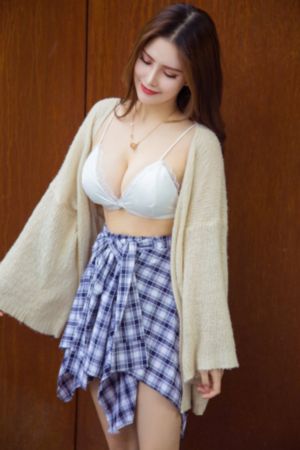 国产剧情漂亮女警_午夜在线观看完整版