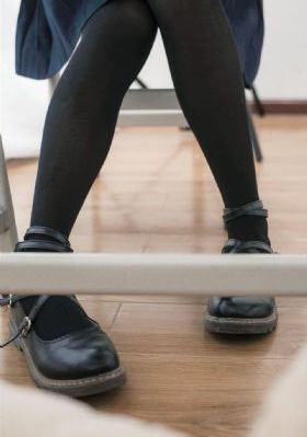日韩风格服装店装修_BD韩语高清完整版播放